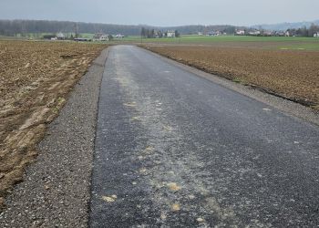 Powiększ zdjęcie: Bieżące remonty dróg gminnych13