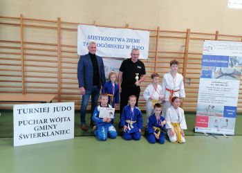 Powiększ zdjęcie: Wyniki sekcja judo Dębowiec