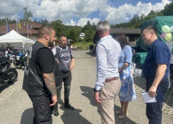 Powiększ zdjęcie: Sezon motocyklowy 2025 w Dębowcu i Bukovcu! 25 