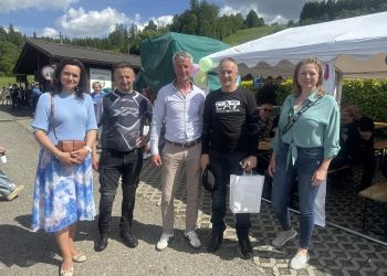 Powiększ zdjęcie: Sezon motocyklowy 2025 w Dębowcu i Bukovcu! 31 