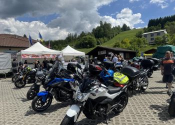 Powiększ zdjęcie: Sezon motocyklowy 2025 w Dębowcu i Bukovcu! 40 