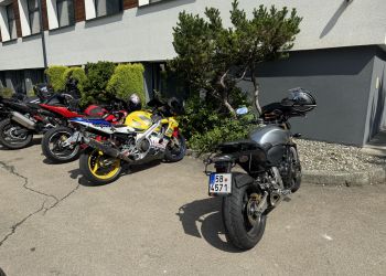 Powiększ zdjęcie: Sezon motocyklowy 2025 w Dębowcu i Bukovcu! 71 