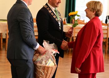 Powiększ zdjęcie: Jubileusz długoletniego pożycia małżeńskiego11 