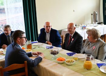 Powiększ zdjęcie: Jubileusz długoletniego pożycia małżeńskiego18 