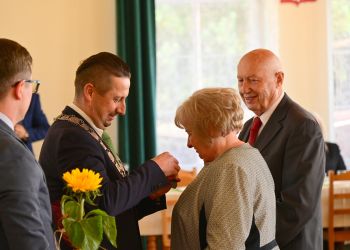 Powiększ zdjęcie: Jubileusz długoletniego pożycia małżeńskiego8 